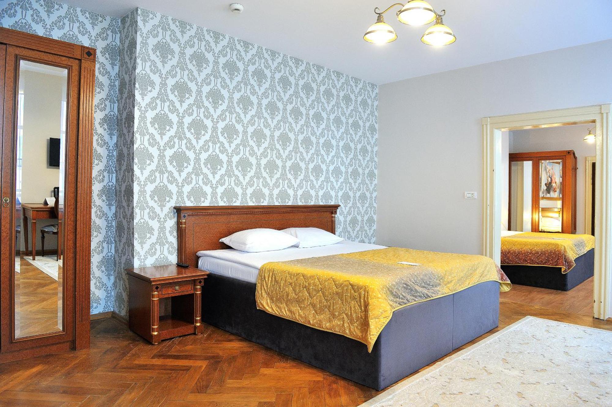Safrano Palace Brasov Exterior photo