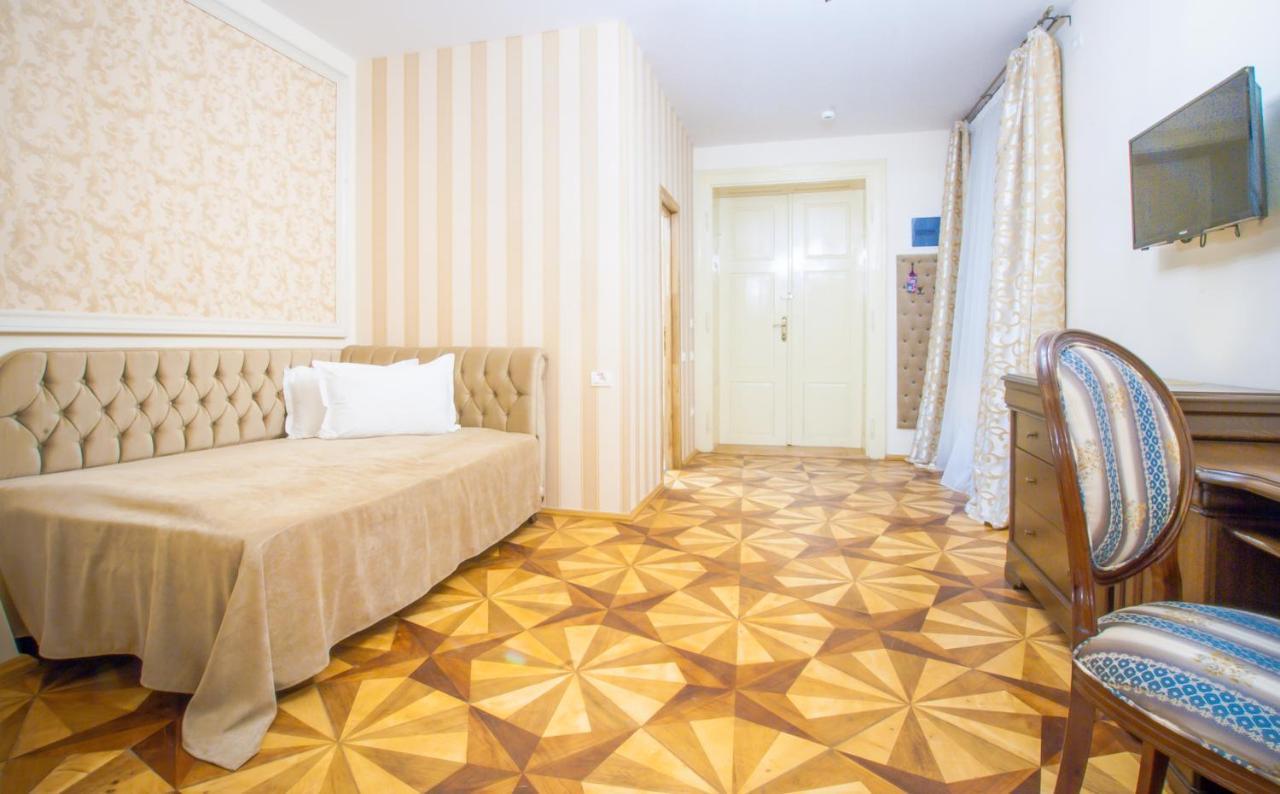 Safrano Palace Brasov Exterior photo